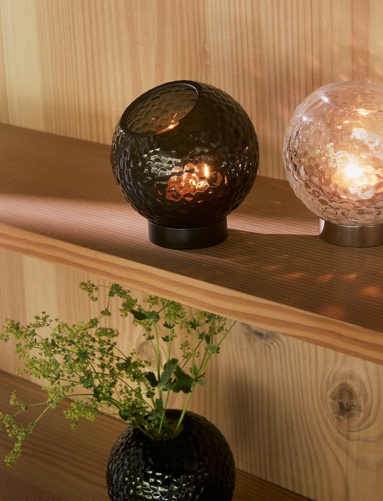 AYTM Globe Bubbles Fyrfadsstage Med Holder, Ø10XH9.5 cm, Black, Vaser > Cylindervaser, Unisex
