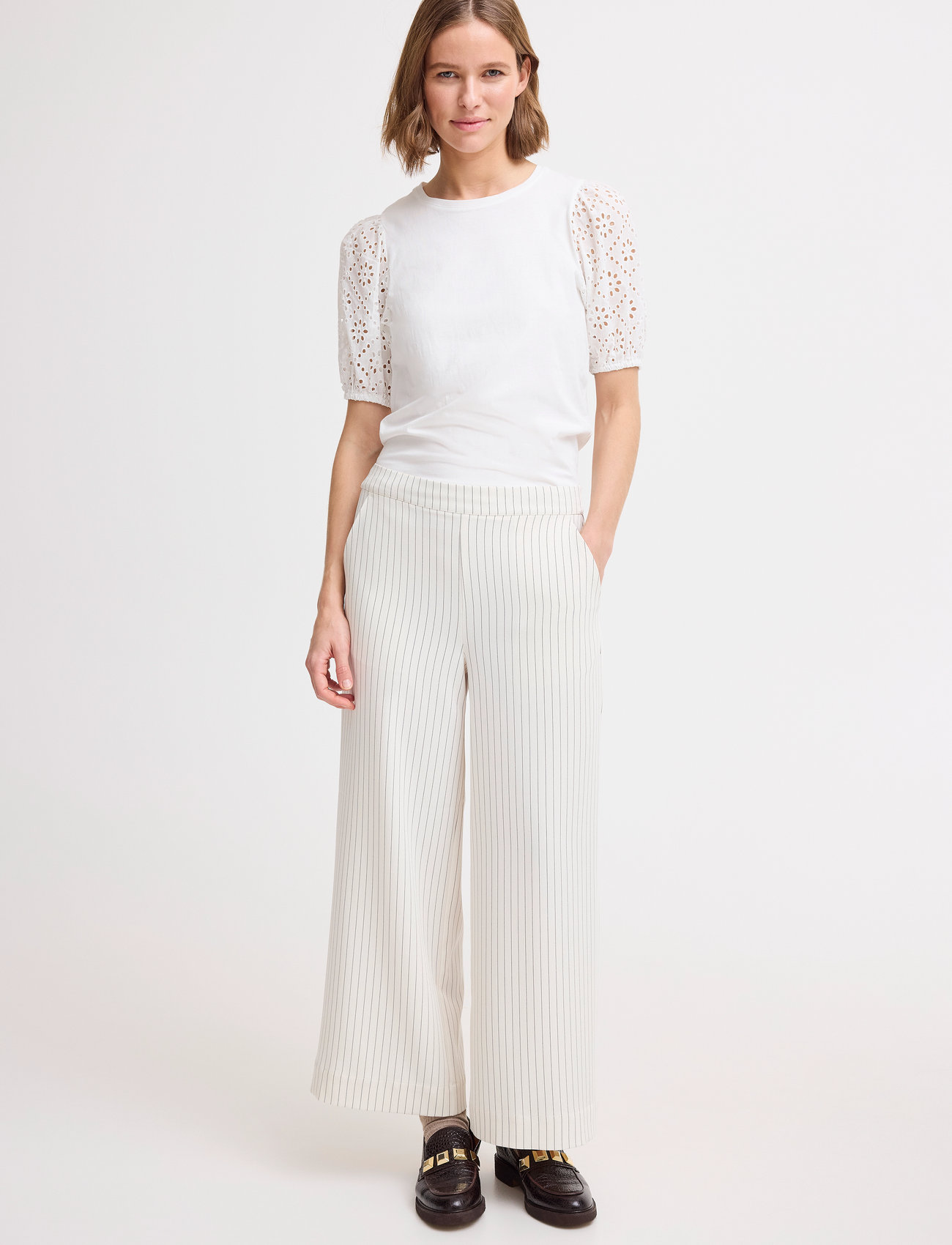 b.young Bysummer Puff Sleeve Tee -, S, White, T-Shirts & Toppe > Kortærmede, Dame