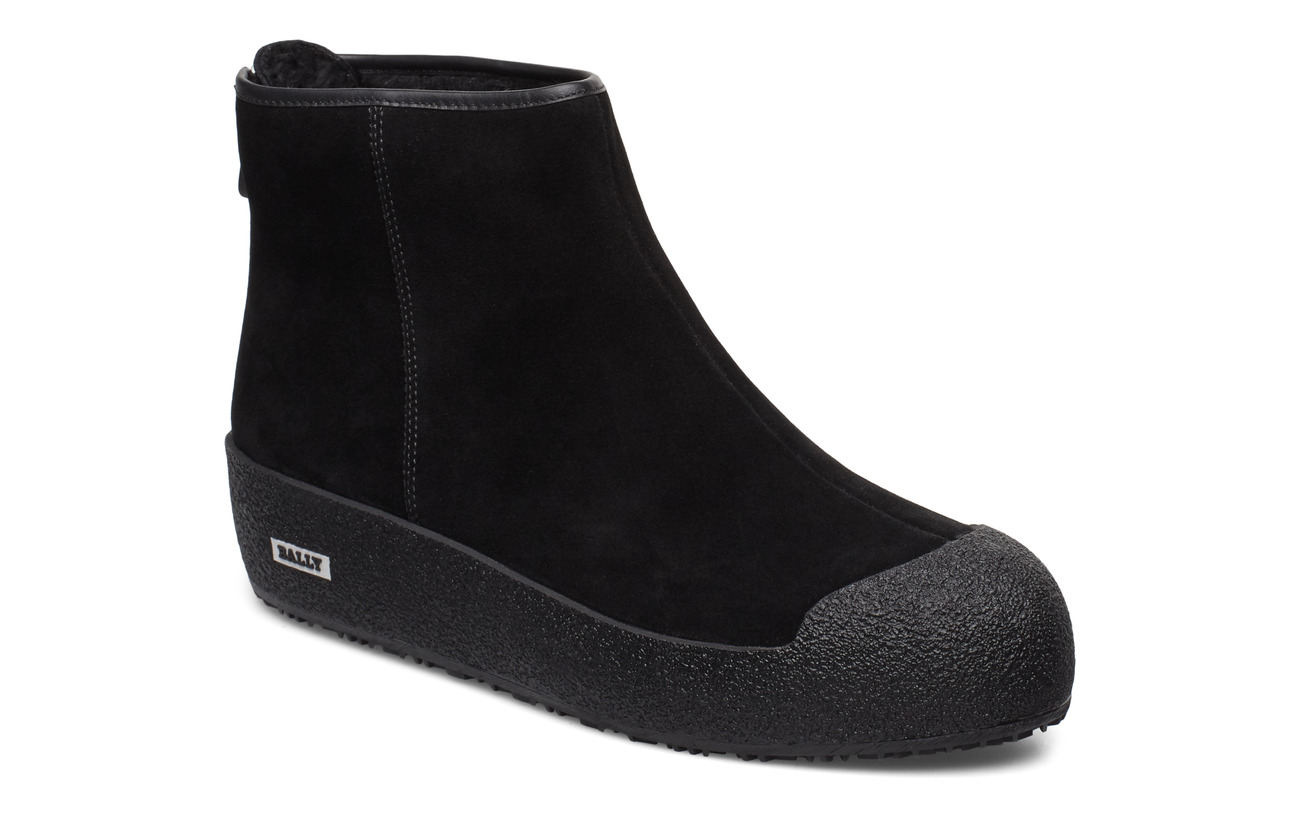 bally guard boots