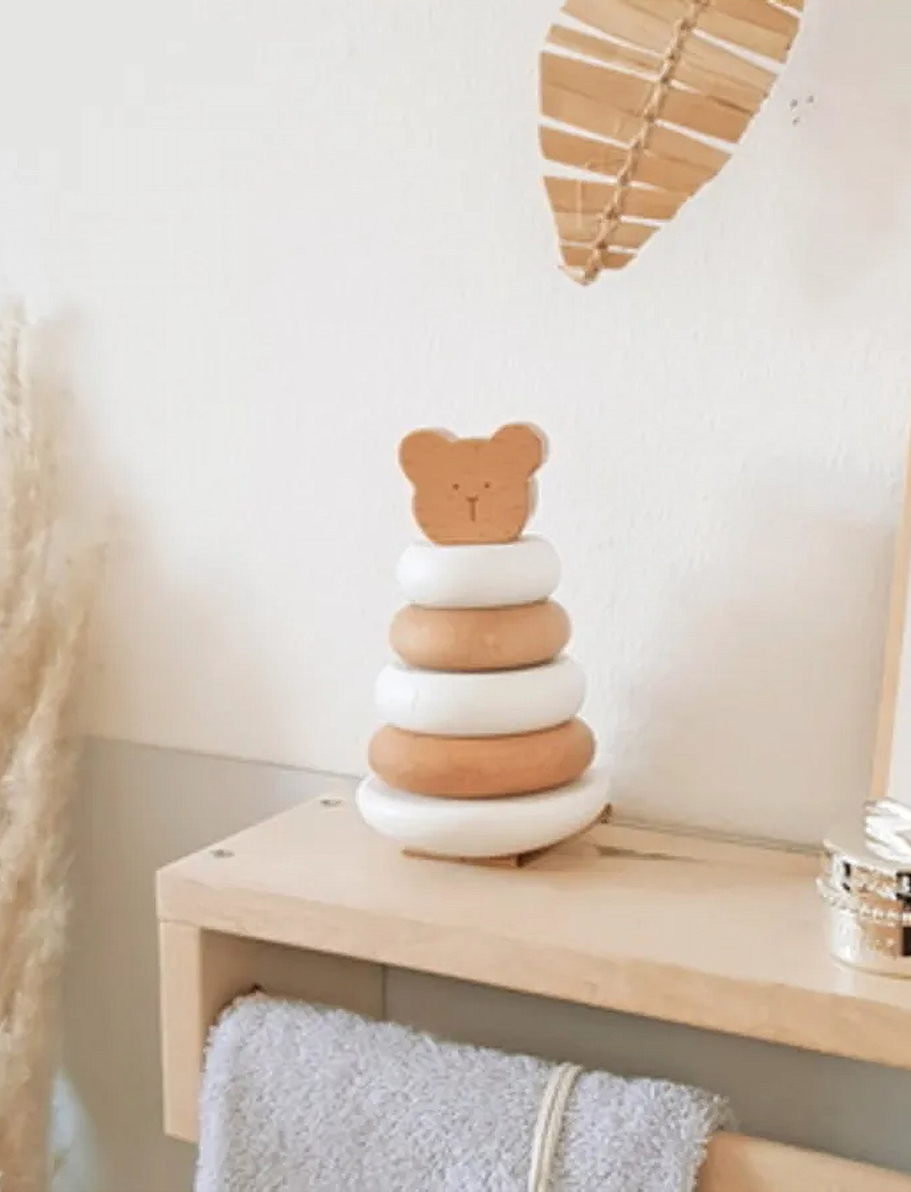 Bambam Bambam Eco Friendly Bear Wobbly Stacker, One Size, Beige, Educational Legetøj > Stackable Blocks, Børn