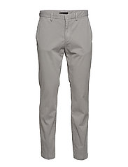 aiden slim authentic chino