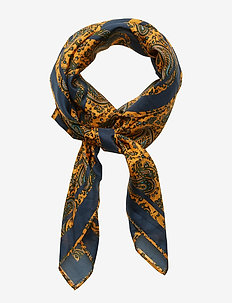 LACEY - ORANGE PAISLEY