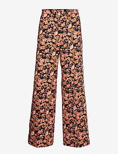 NATIA - PEACHBLACK FLORAL