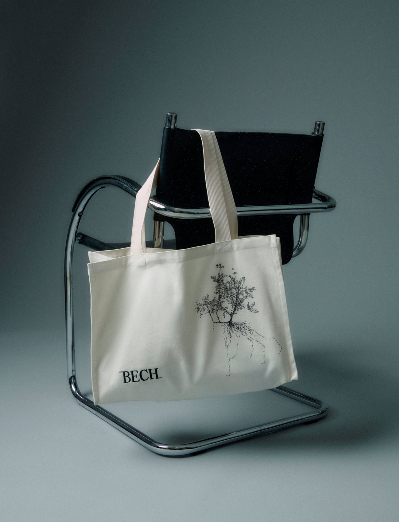 BECH Bech Tree Tote Bag, One Size, Cream, Tasker > Shoppere, Herre