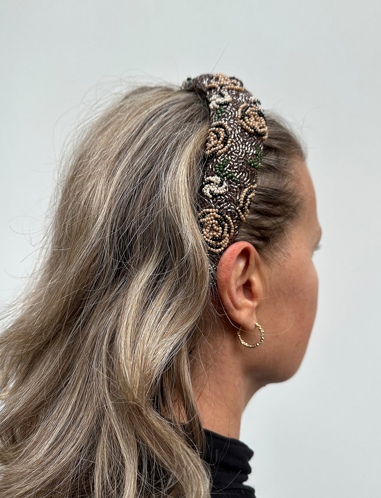 Becksöndergaard Florian Wide Beaded Hairbrace – opaska do  display picture 3