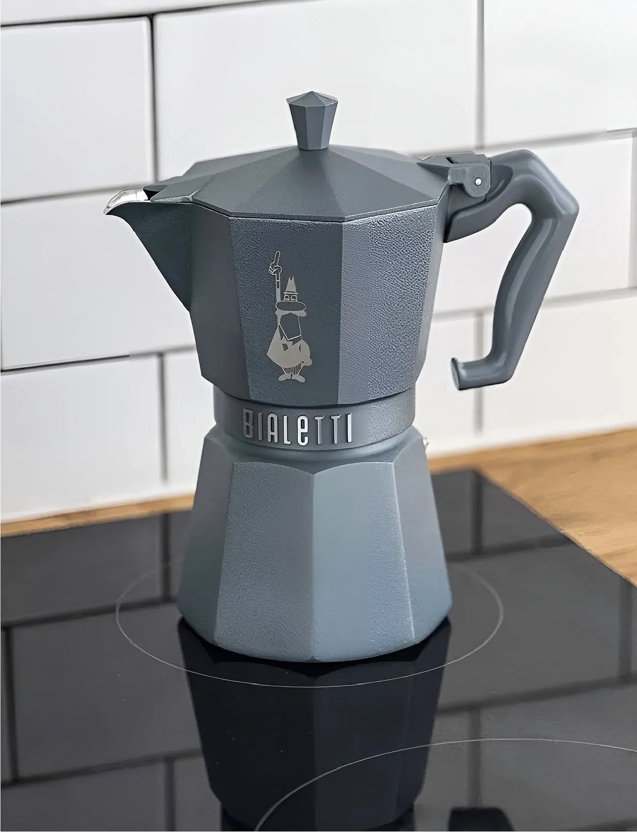 Bialetti Moka 3 Exclusive Induction, 130ml/3CUPS, Grey, Kaffemaskiner > Mokkakander, Unisex