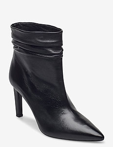 Billi Bi | Ankelstøvletter med hæl | Stort utvalg av de Booties 5120 (Black Croco Patent 210 Z) (2799 kr) Billi Bi