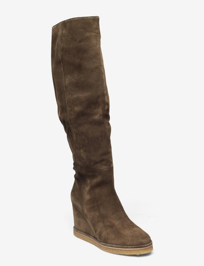 Boots A1335 (Army Babysilk Suede 557 