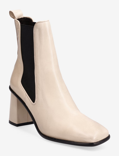 Booties - ankelboots med hæl - off white linen nappa 73