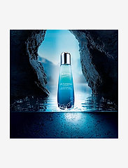 Biotherm - Life Plankton™ Essence Limited Edition - bodylotions - clear - 2