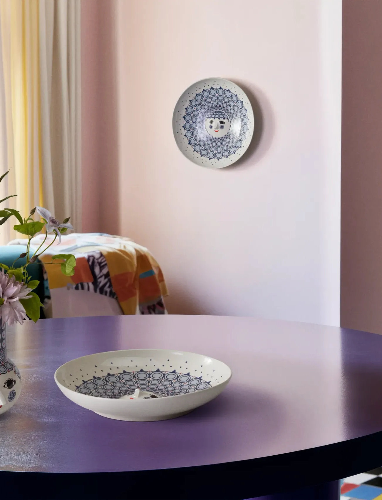 Bjørn Wiinblad Olga Fad Ø33 cm Blå, 6 cm, White, Serveringsfade > Serveringsfade, Unisex