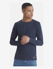 BHNICOLAI tee l.s. - NAVY
