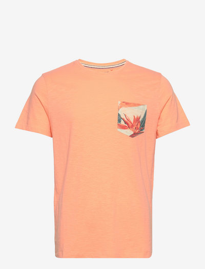 Tee - basic t-shirts - coral sands