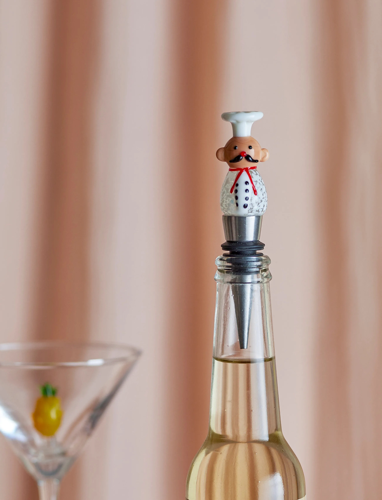 Bloomingville Lynn Wine Stopper, Multi, Glass, One Size, White, Tilbehør Til Drinks Og Barer > Flaskeåbnere Og Vinpropper, Unisex