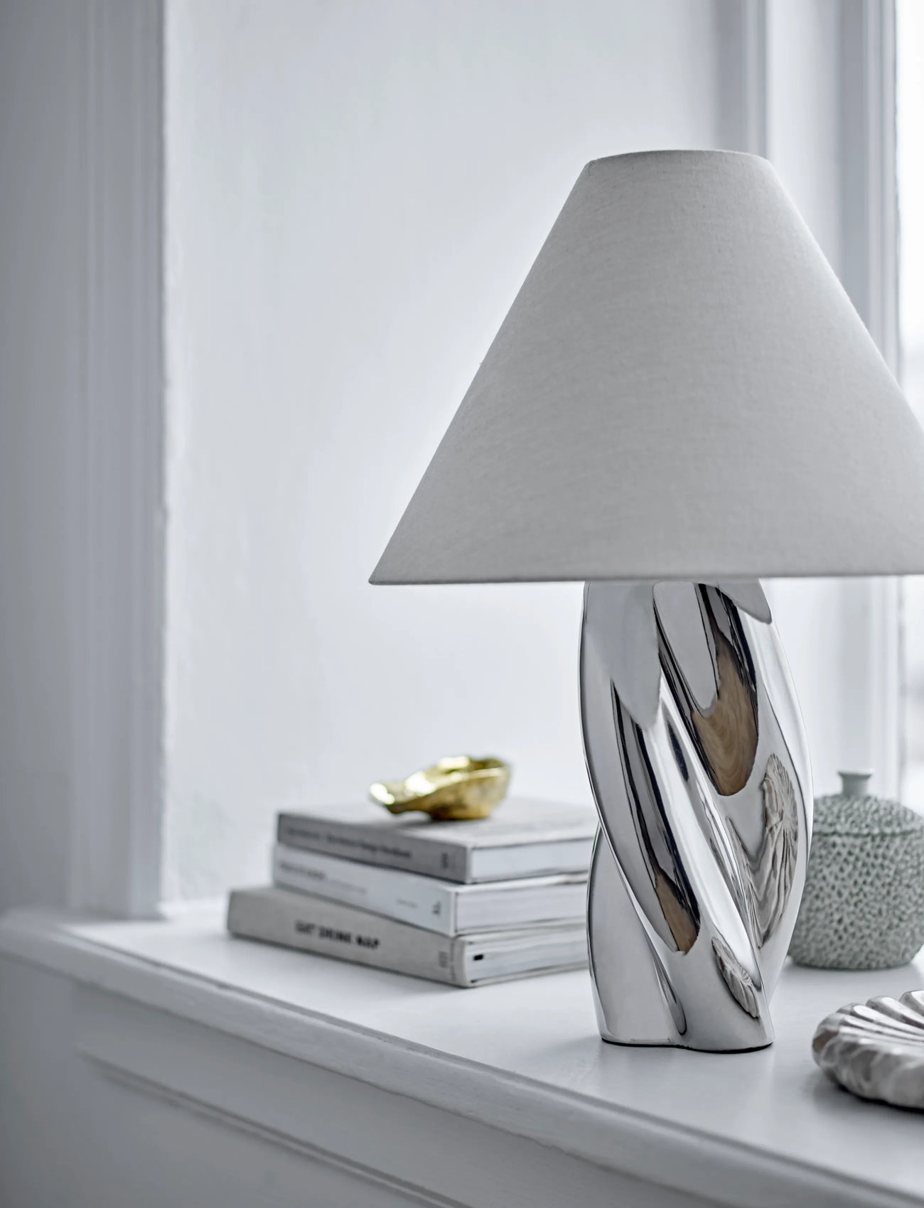 Bloomingville Silva Table Lamp, Ø 35 cm, Silver, Lamper > Bordlamper, Unisex
