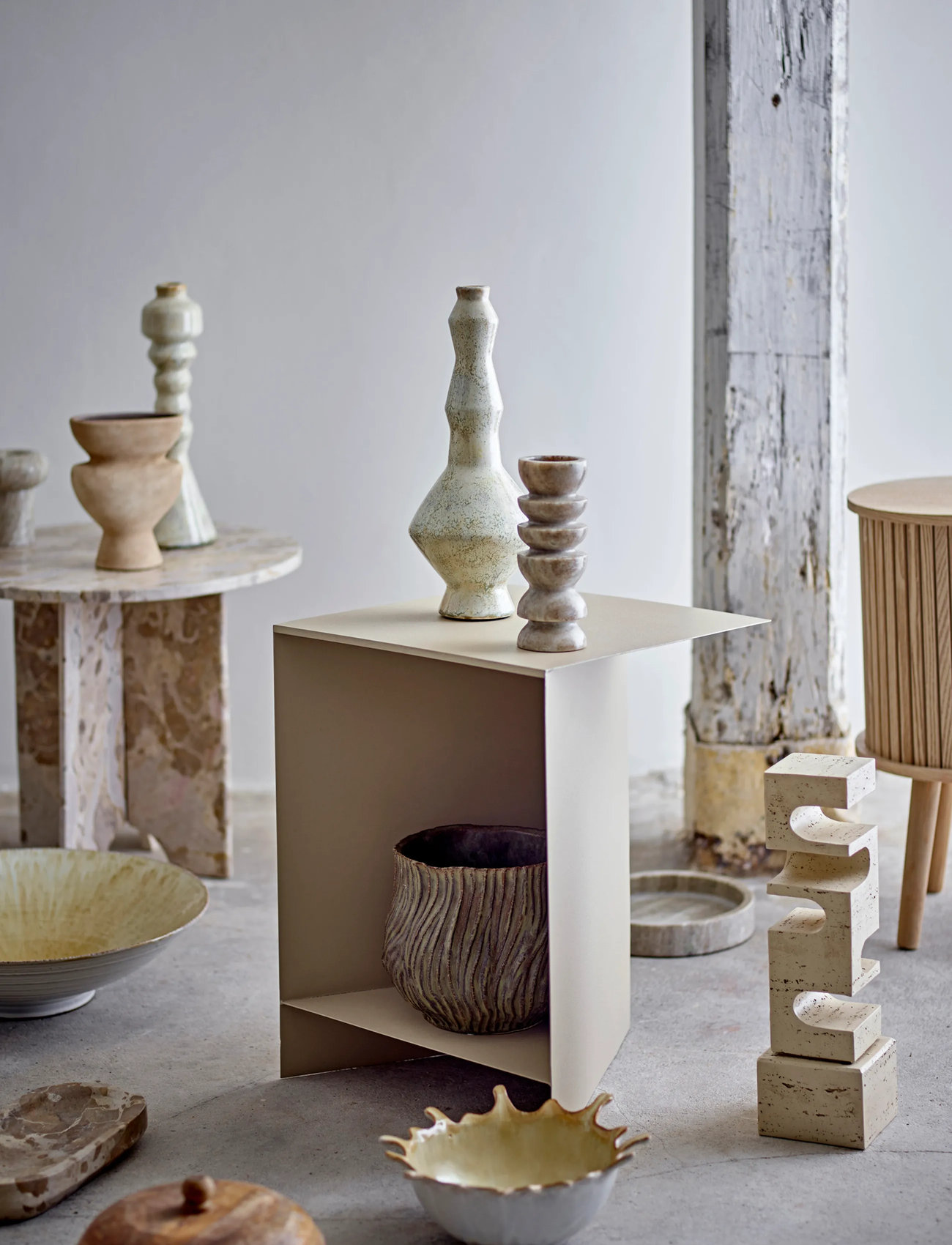 Bloomingville Tasha Side Table, 35X45 cm, Beige, Borde > Sideborde Og Små Borde, Unisex