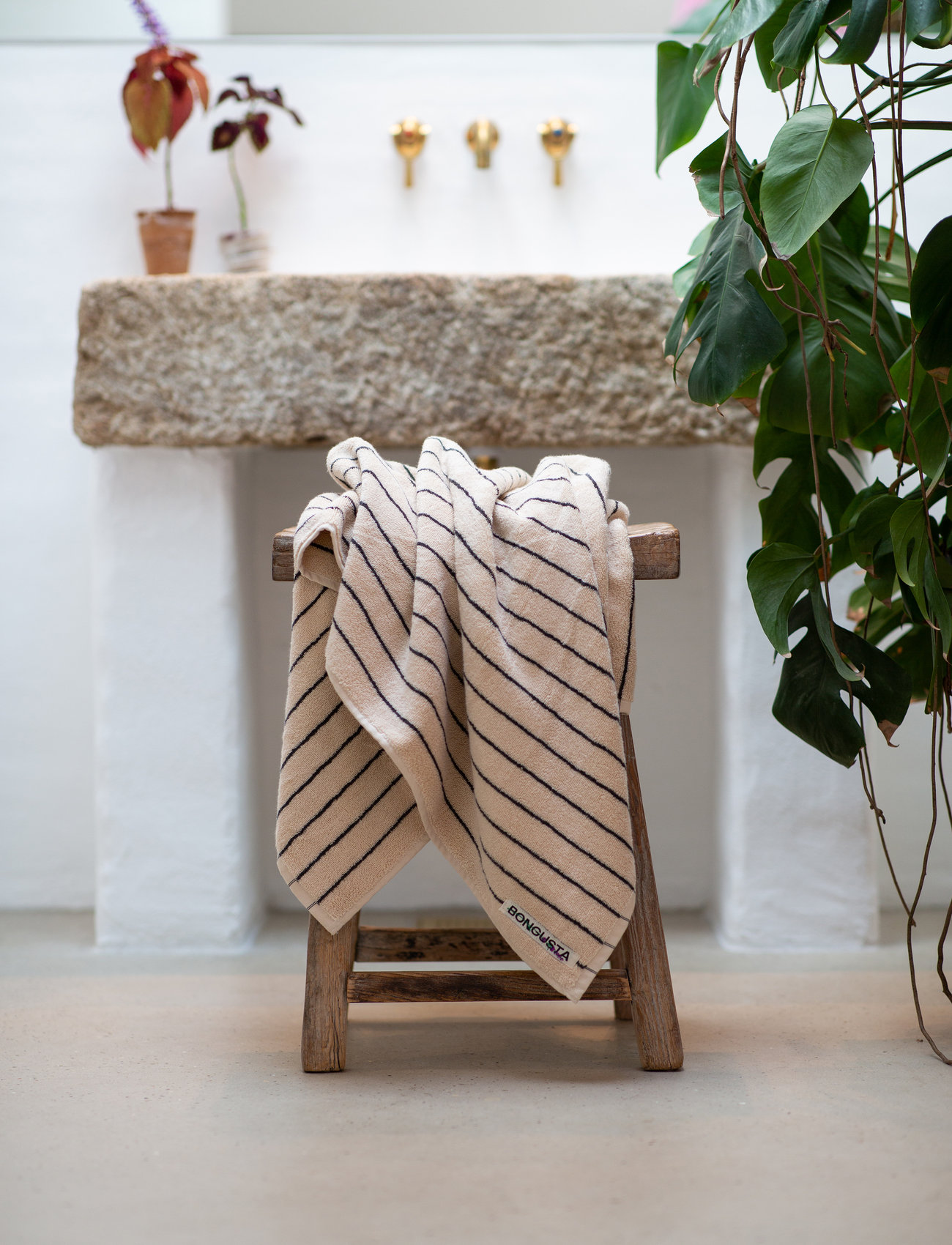Bongusta Naram Bath Towel, 140X70 cm, Cream, Håndklæder & Badehåndklæder > Badehåndklæder, Unisex