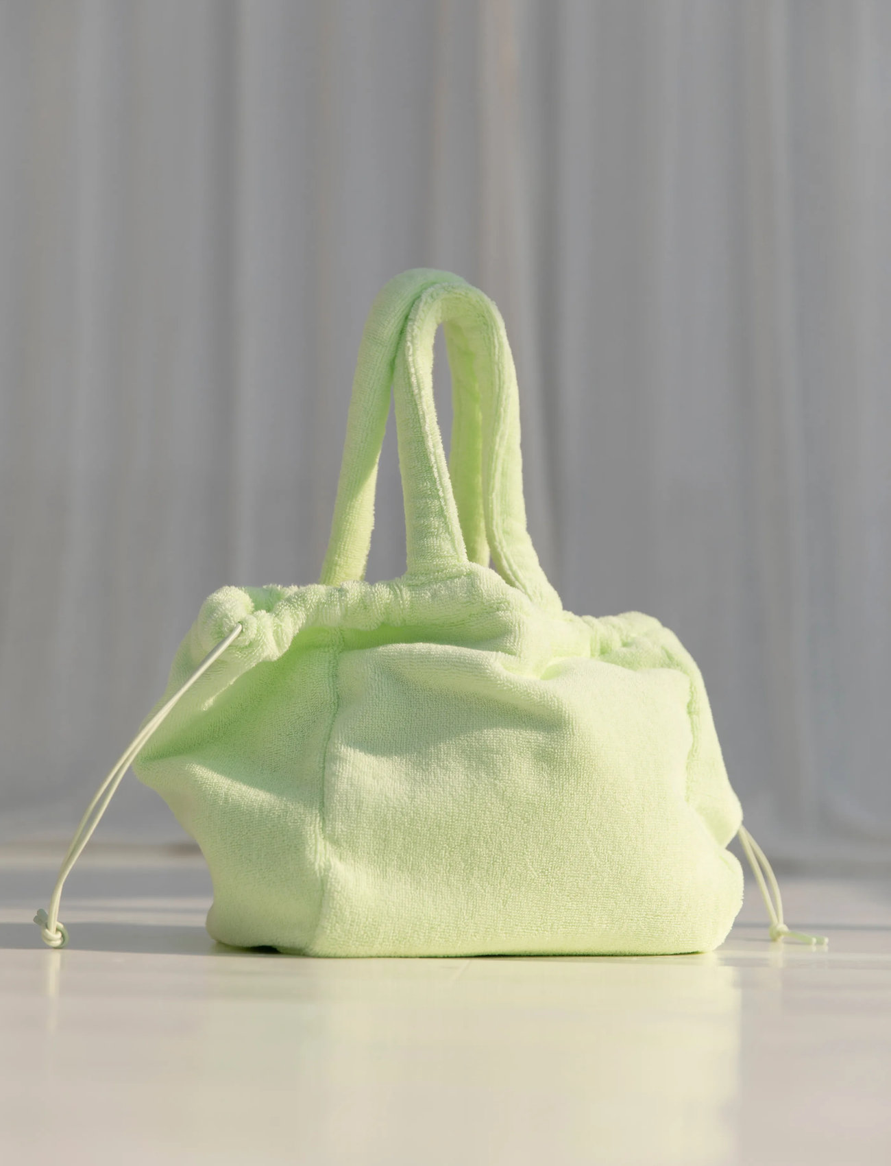 Bongusta Naram Handbag Small, S 26 cm, Green, Tasker > Shoppere, Dame