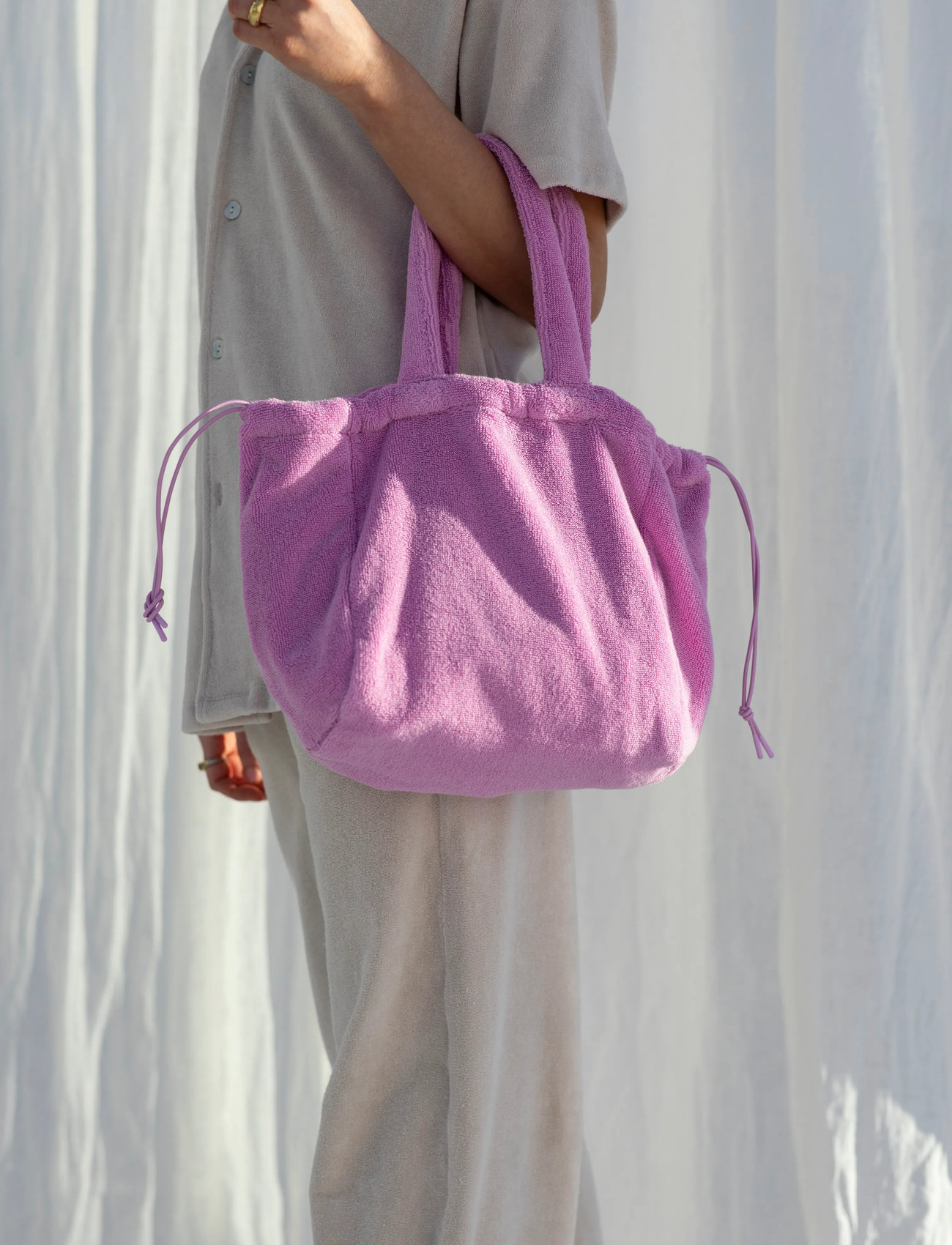 Bongusta Naram Handbag Small, S 26 cm, Purple, Tasker > Shoppere, Dame