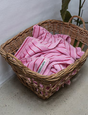 Bongusta - Naram bath towel - bath towels - baby pink and ski patrol red - 2