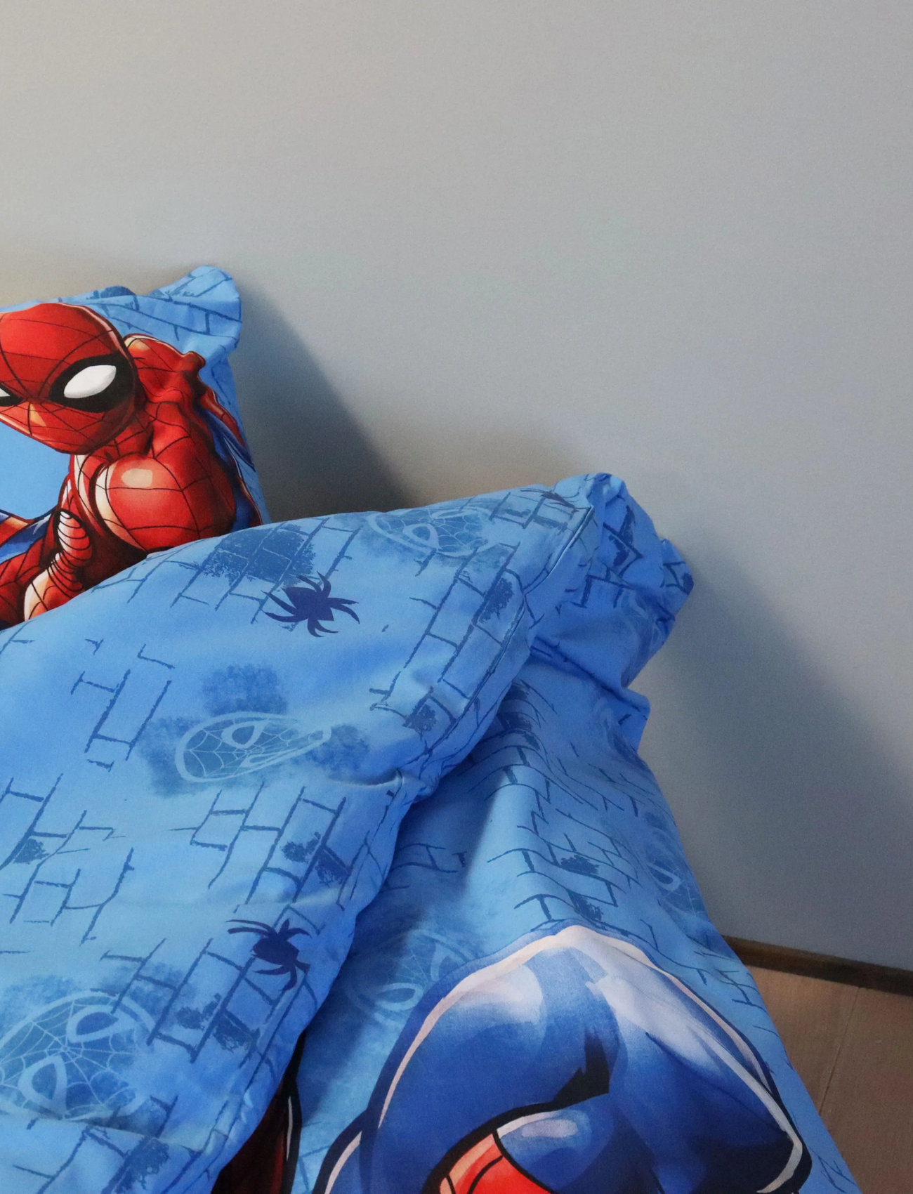 Spider-man Bed Linen Senior Spiderman 4411 - 140X200, 60X63 cm, 140X200.60X63 cm, Multi/patterned, Søvntid > Sengelinned, Børn