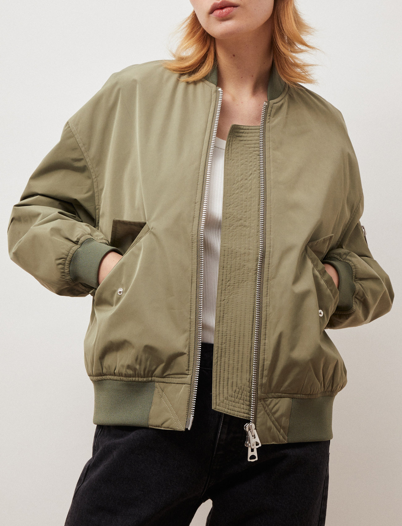 Brixtol Textiles Francesca Brown, XS, Green, Jakker > Bomberjakker, Dame
