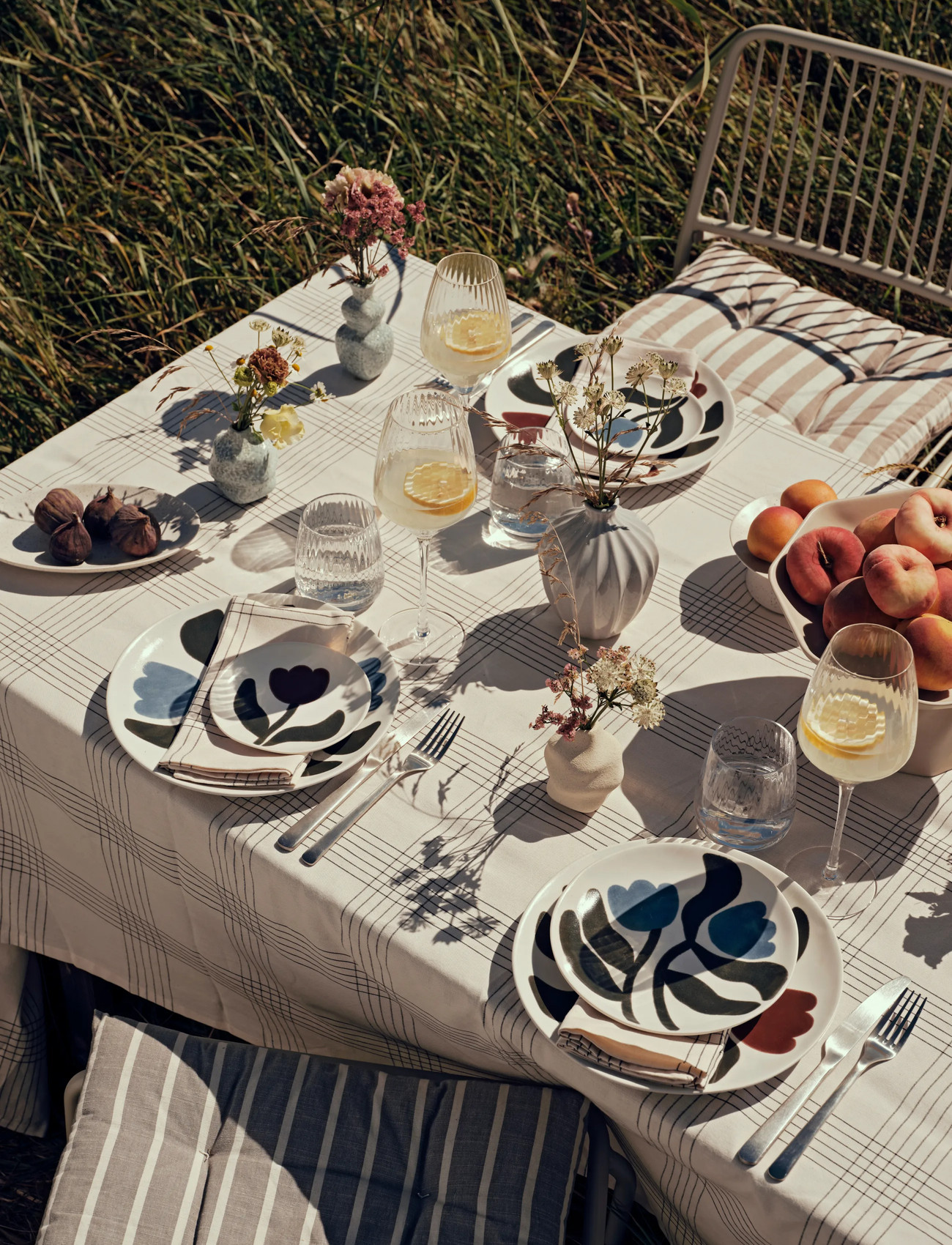 Broste Copenhagen Dora Plate, H 2.2 cm, Multi/patterned, Tallerkener > Middagstallerkener, Unisex