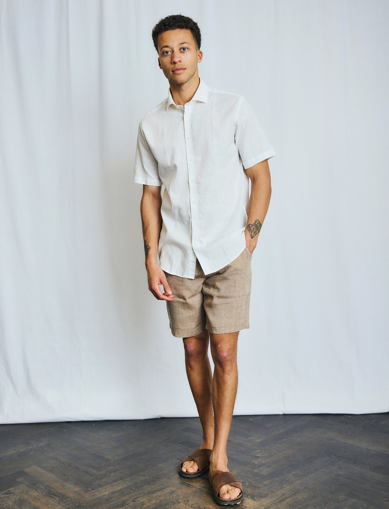 Bruun & Stengade Bs Peppon Regular Fit Shorts, 30, Brown, Shorts > Linen Shorts, Herre