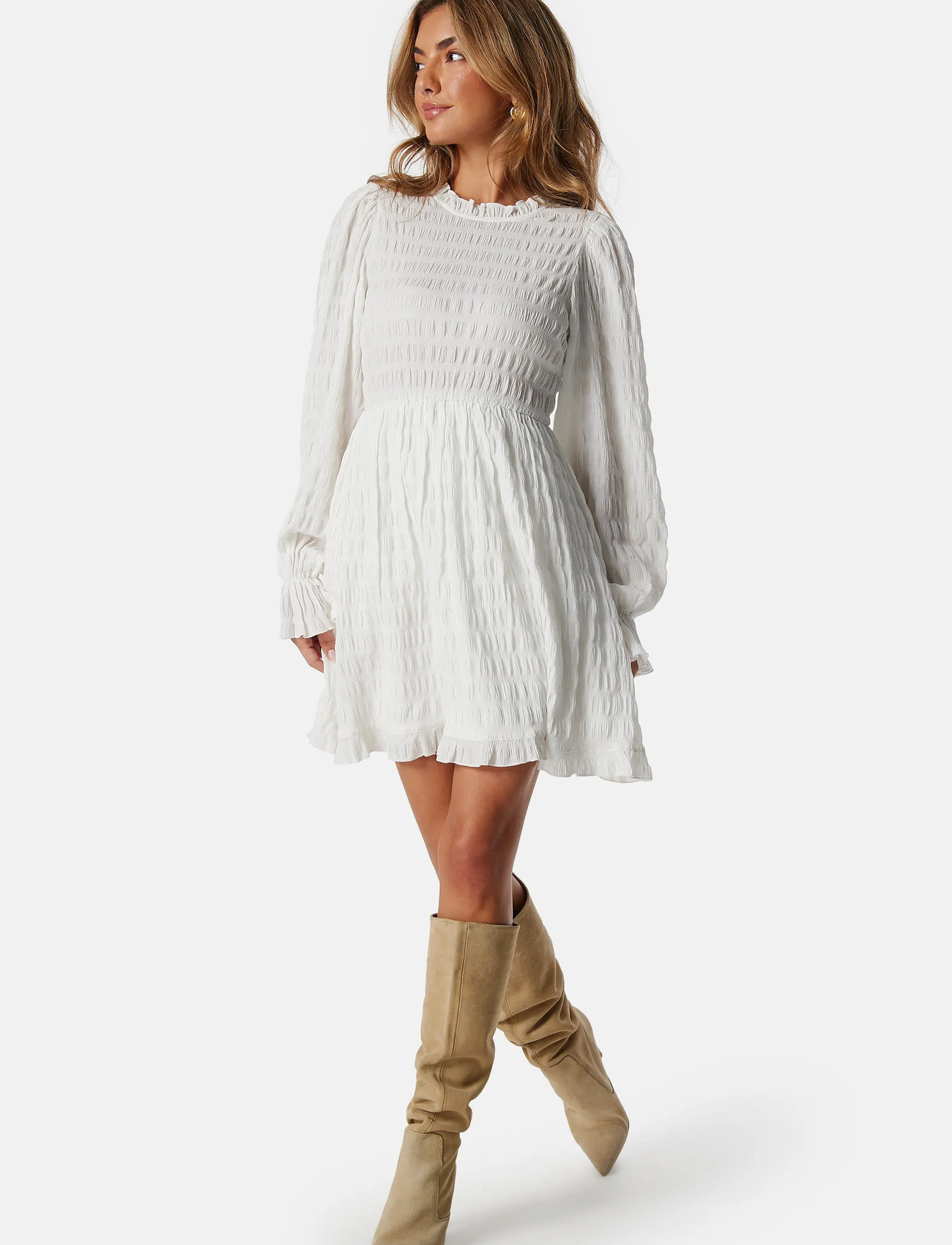 Bubbleroom Frill Structured Dress, S, White, Kjoler > Kort Kjole, Dame