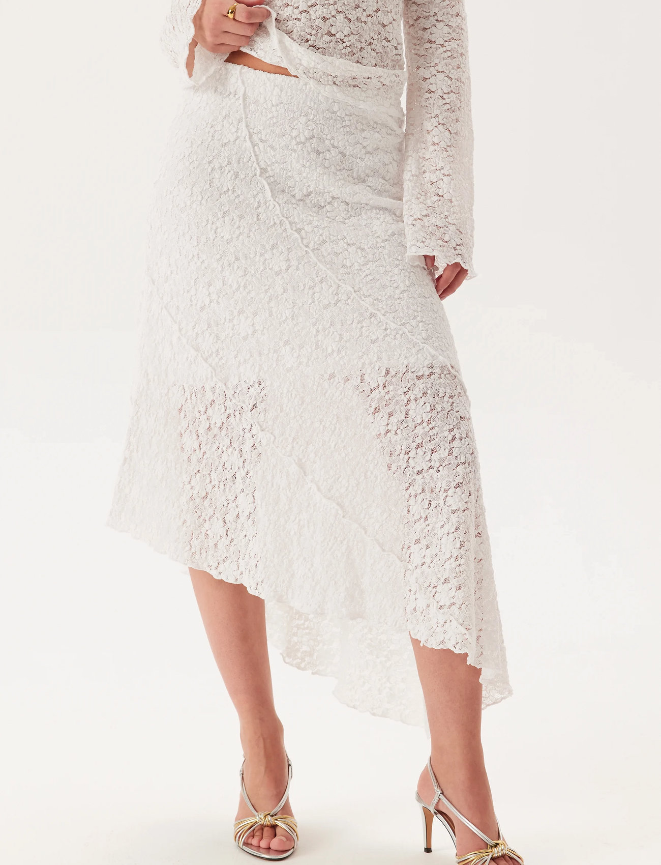 Bubbleroom Asymmetric Lace Skirt, XS, White, Nederdele > Knælange Og Midi Nederdele, Dame