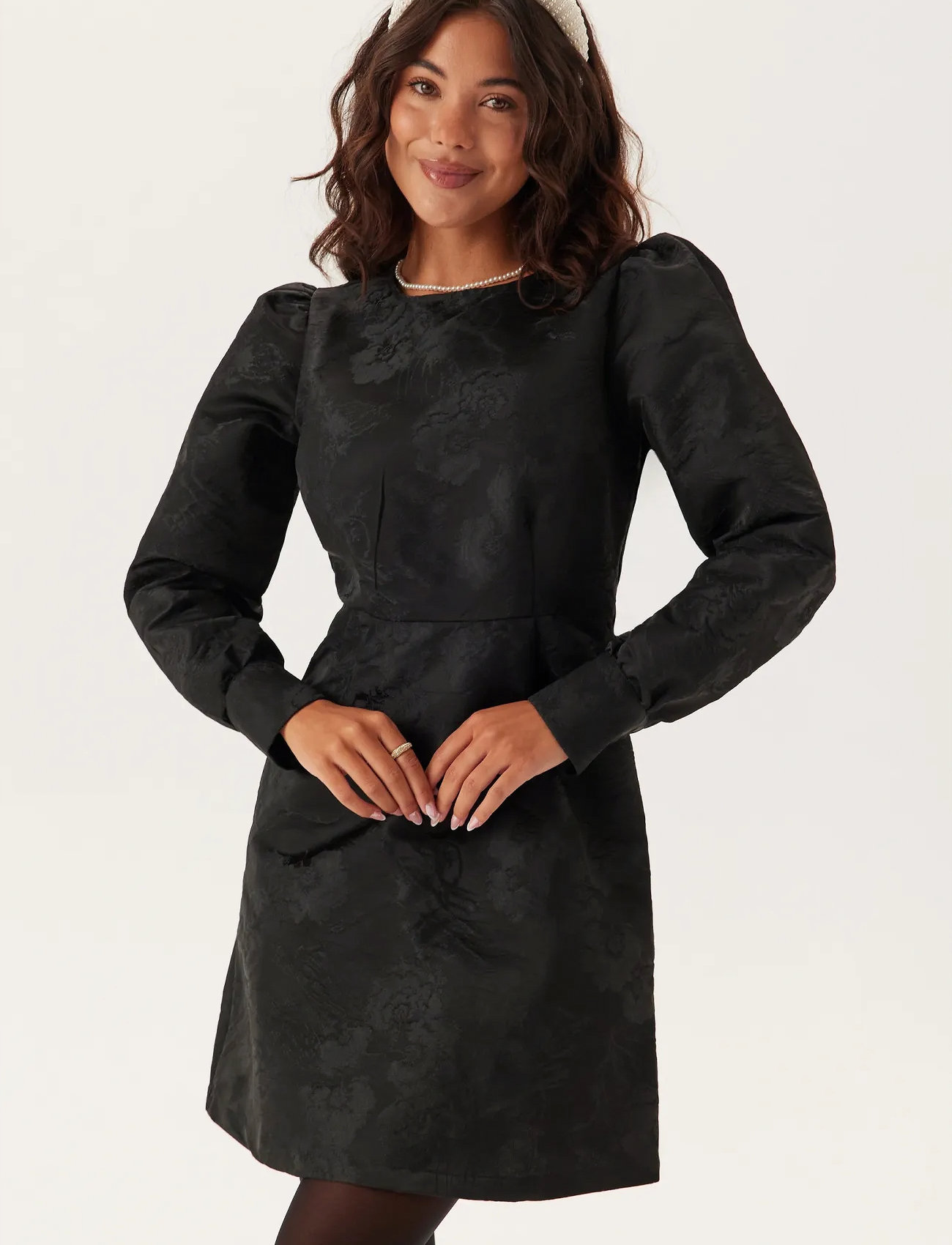 Bubbleroom Brocade Dress, 34, Black, Kjoler > Kort Kjole, Dame