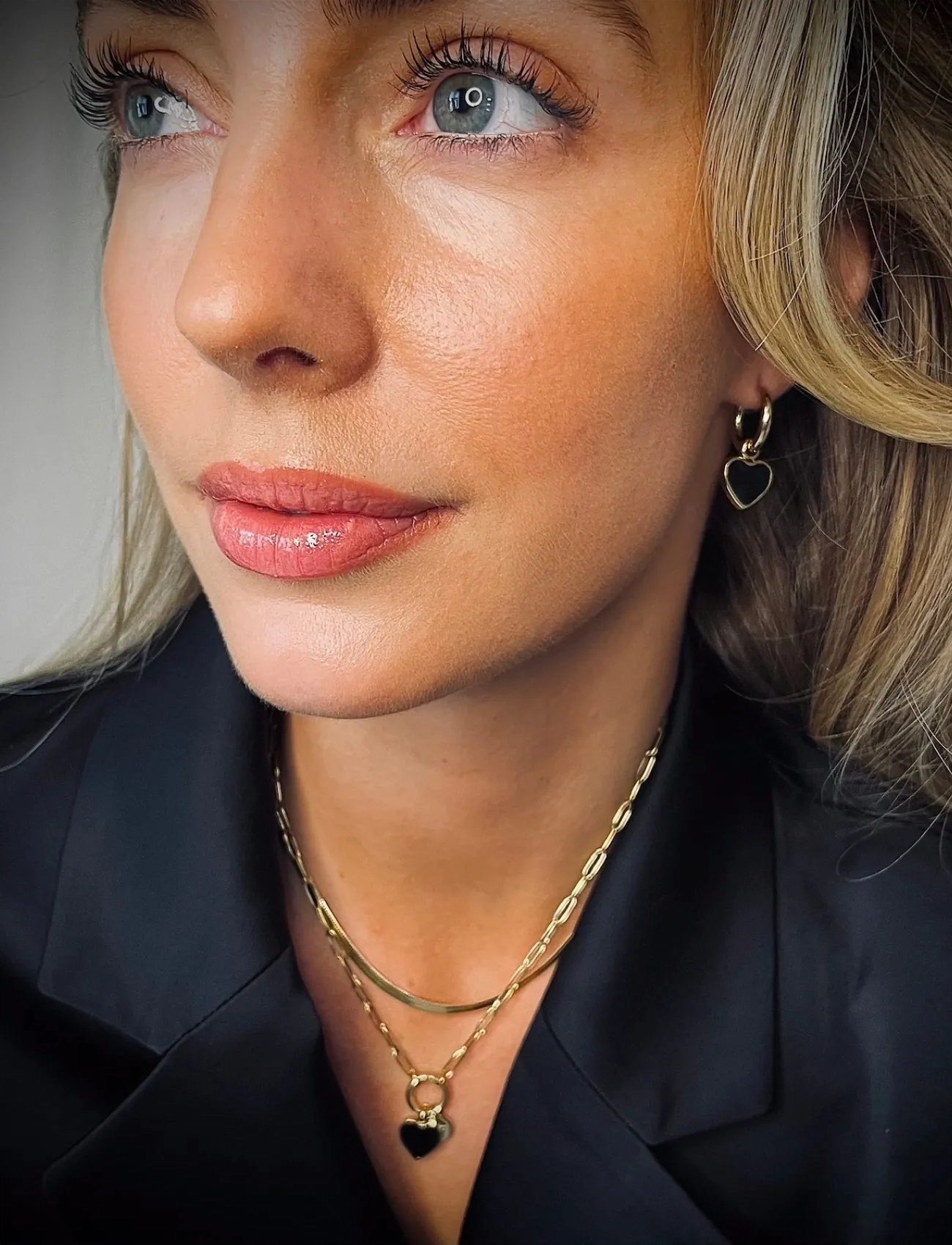 Bud to rose Noble Heart Necklace Black/Gold, One Size, Gold, Halskæder > Smukke Halskæder, Dame