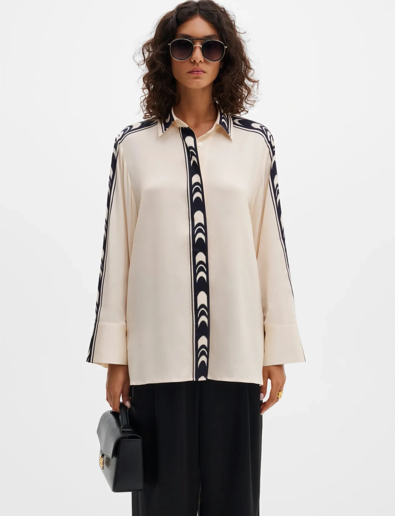 Malina Meya Wide Fit Printed Shirt, S, Cream, Skjorter > Langærmede, Dame