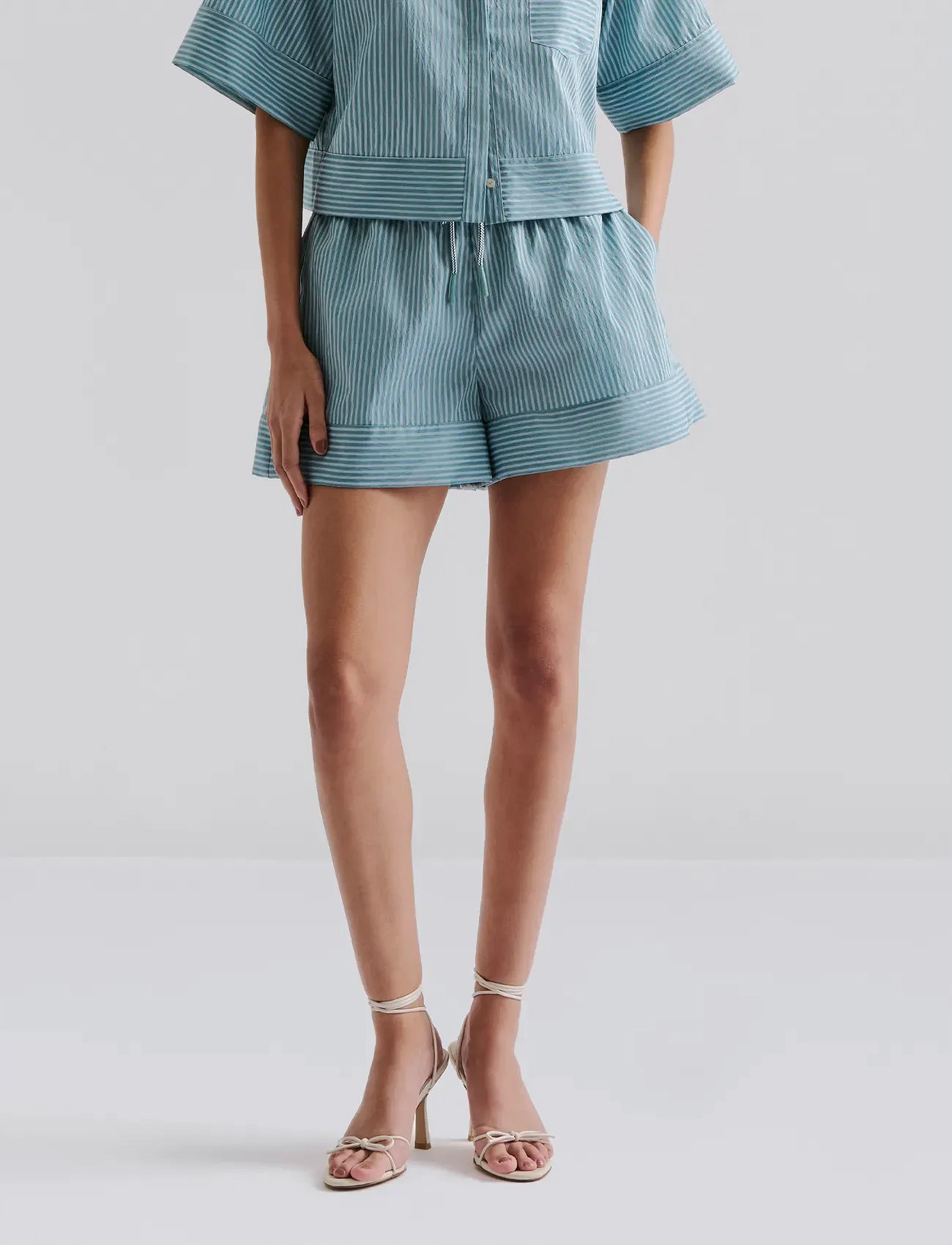 Malina Colette High Rise Drawstring Shorts, XS, Blue, Shorts > Afslappede Shorts, Dame