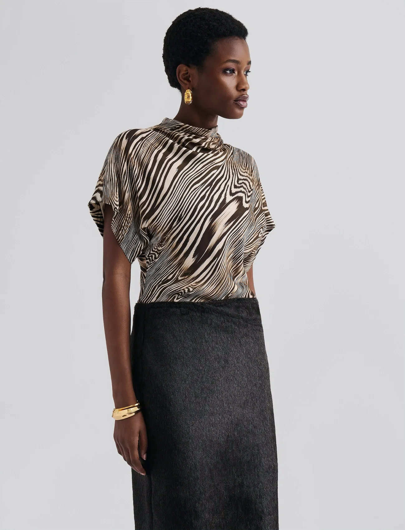 Malina Otilia Draped Half Polo Top, M, Brown, Bluser > Kortærmede, Dame