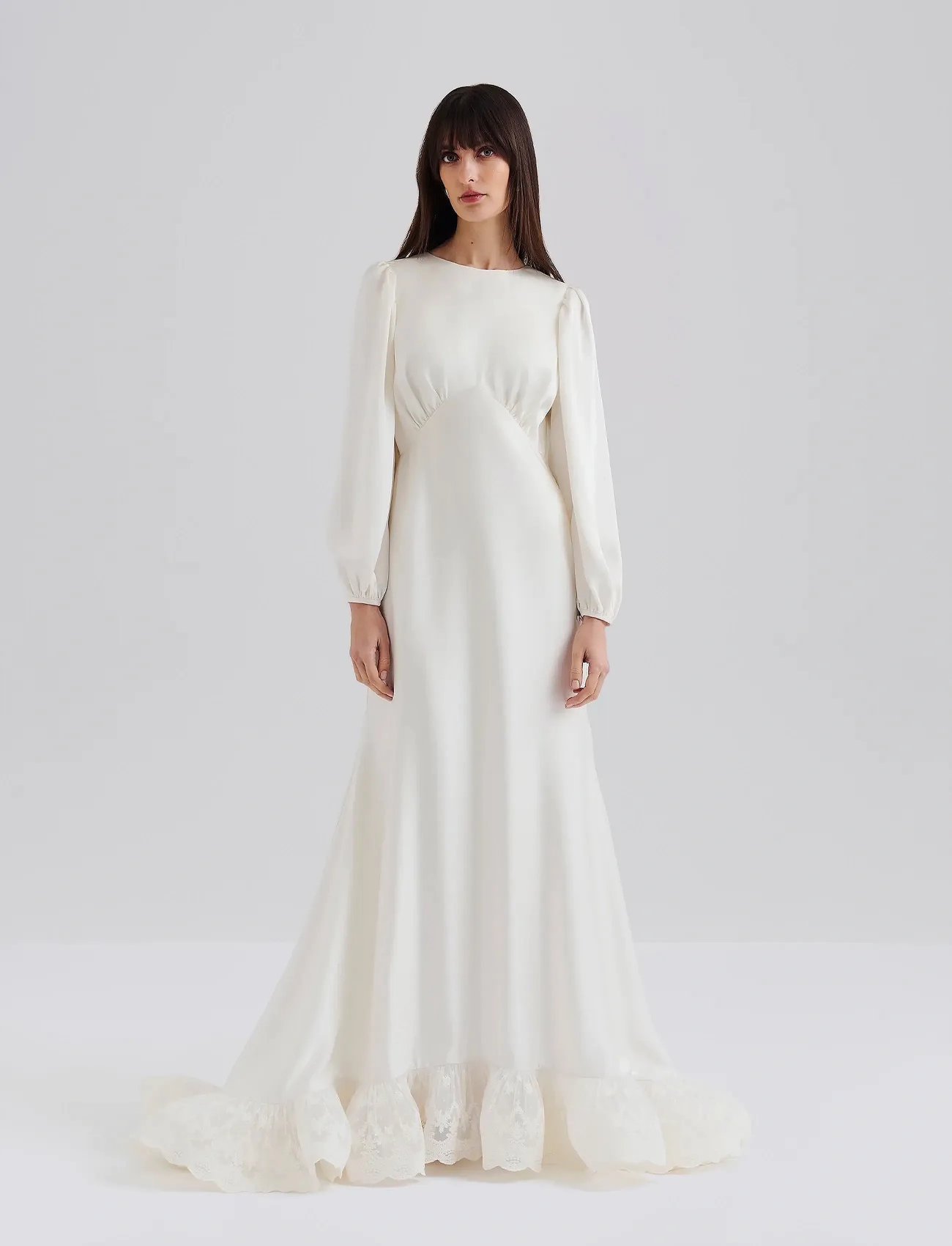 Malina Emily Long Sleeve Lace Ruffled Bridal Gown, 44, Cream, Designere > Bridal Dresses, Dame