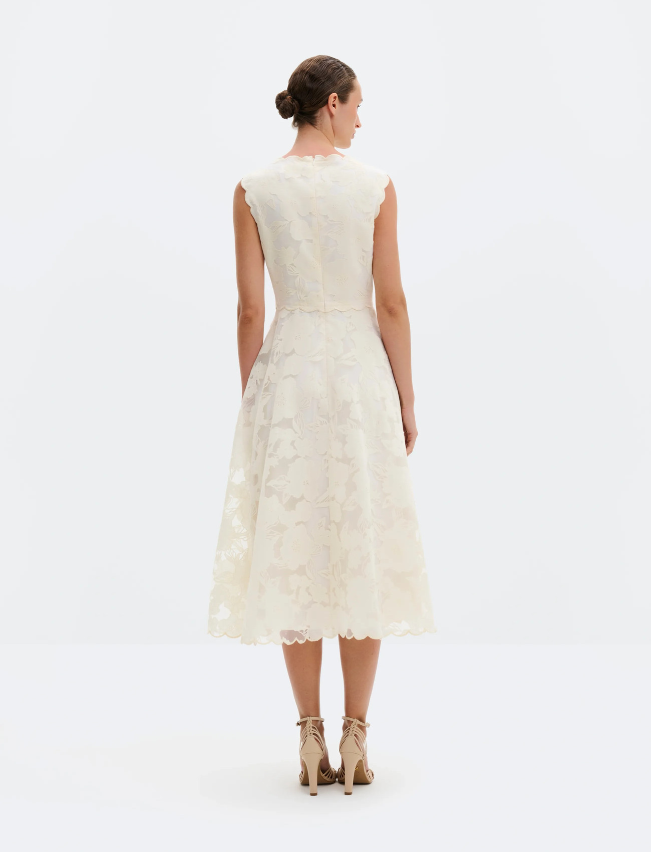 Malina Elin Round Neck Lace Midi Dress, 44, Cream, Kjoler > Knælange Og Midi, Dame