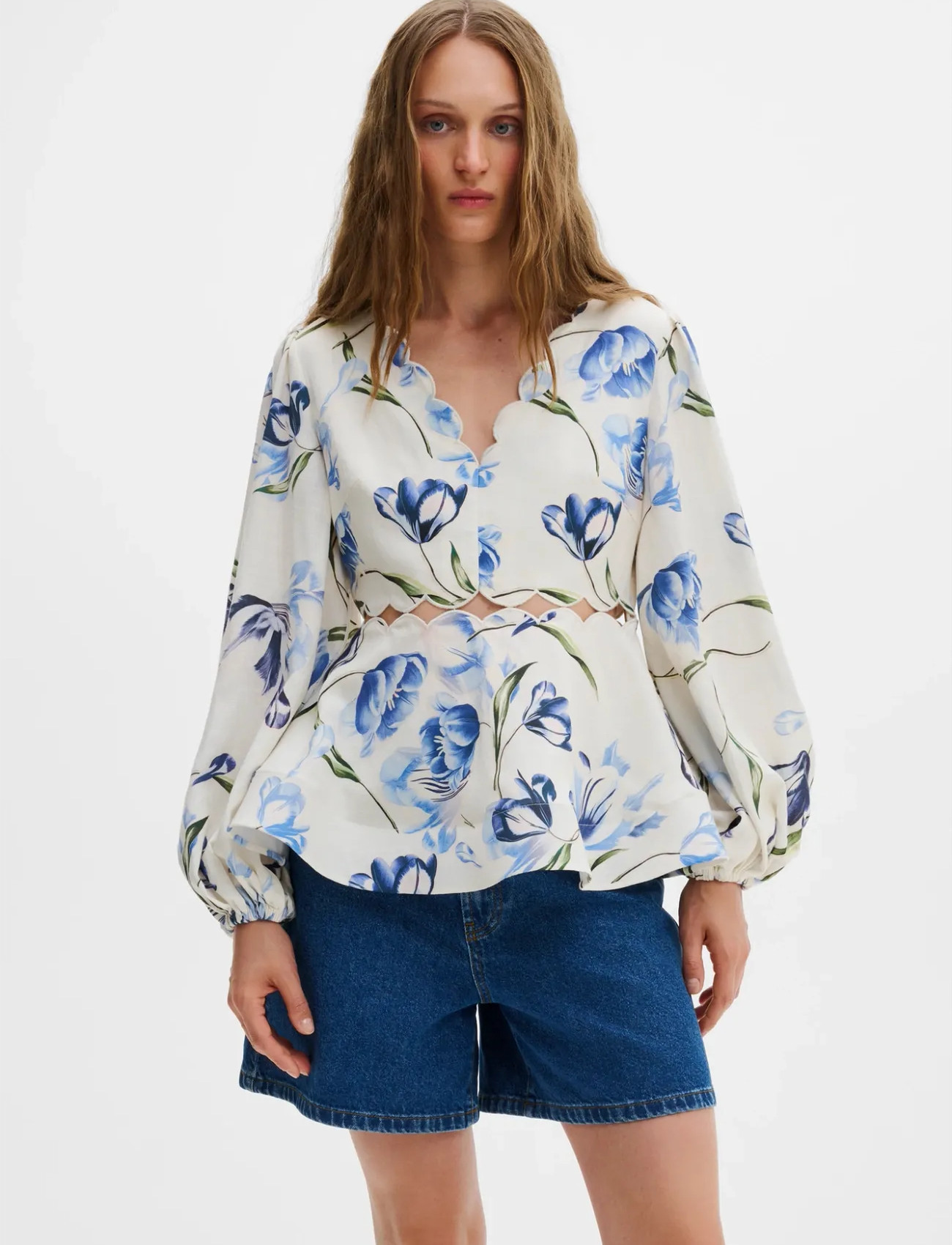 Malina Maya Scalloped Balloon Sleeve Blouse, 38, Blue, Bluser > Langærmede, Dame