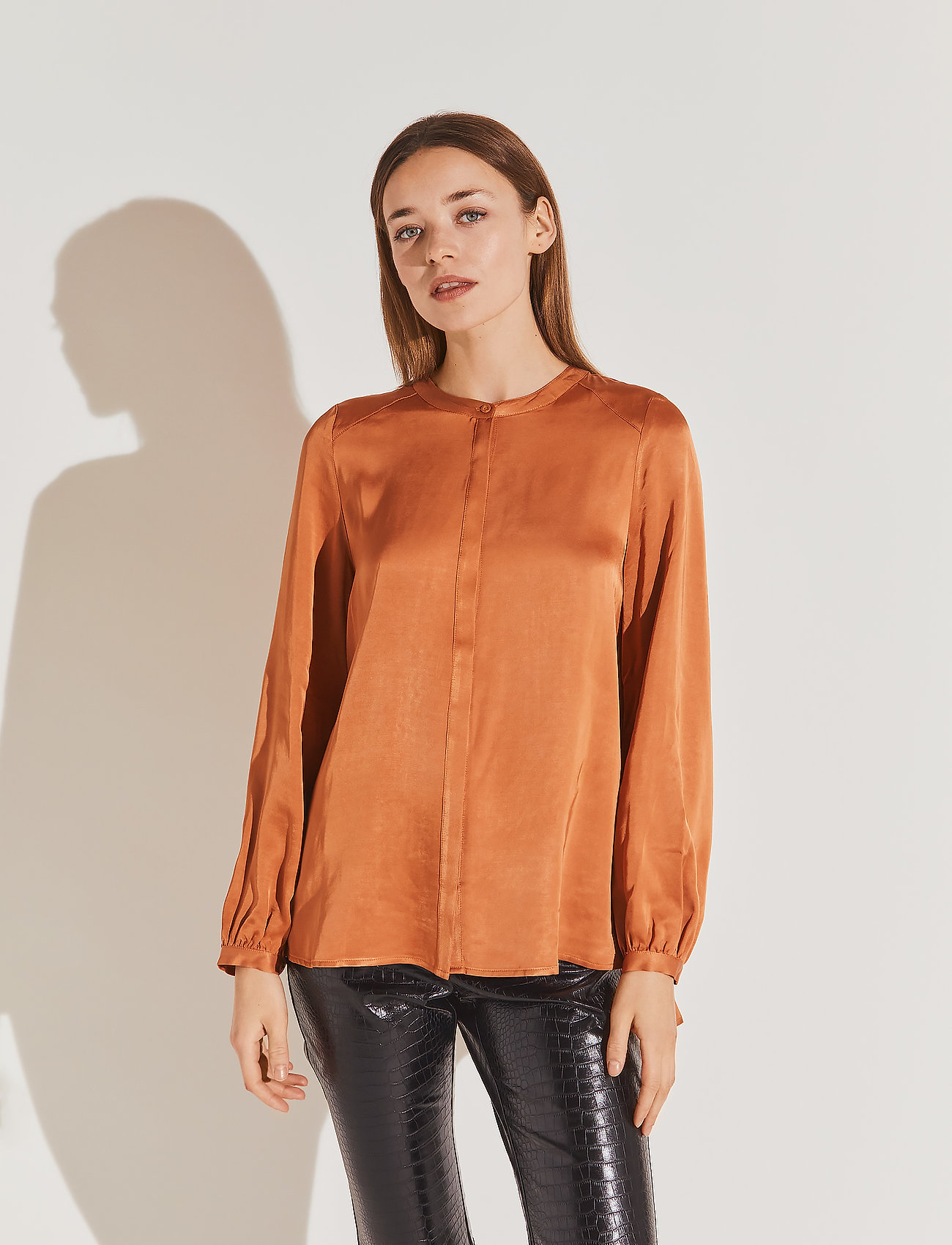 By Malina Amber Blouse Business Kleding