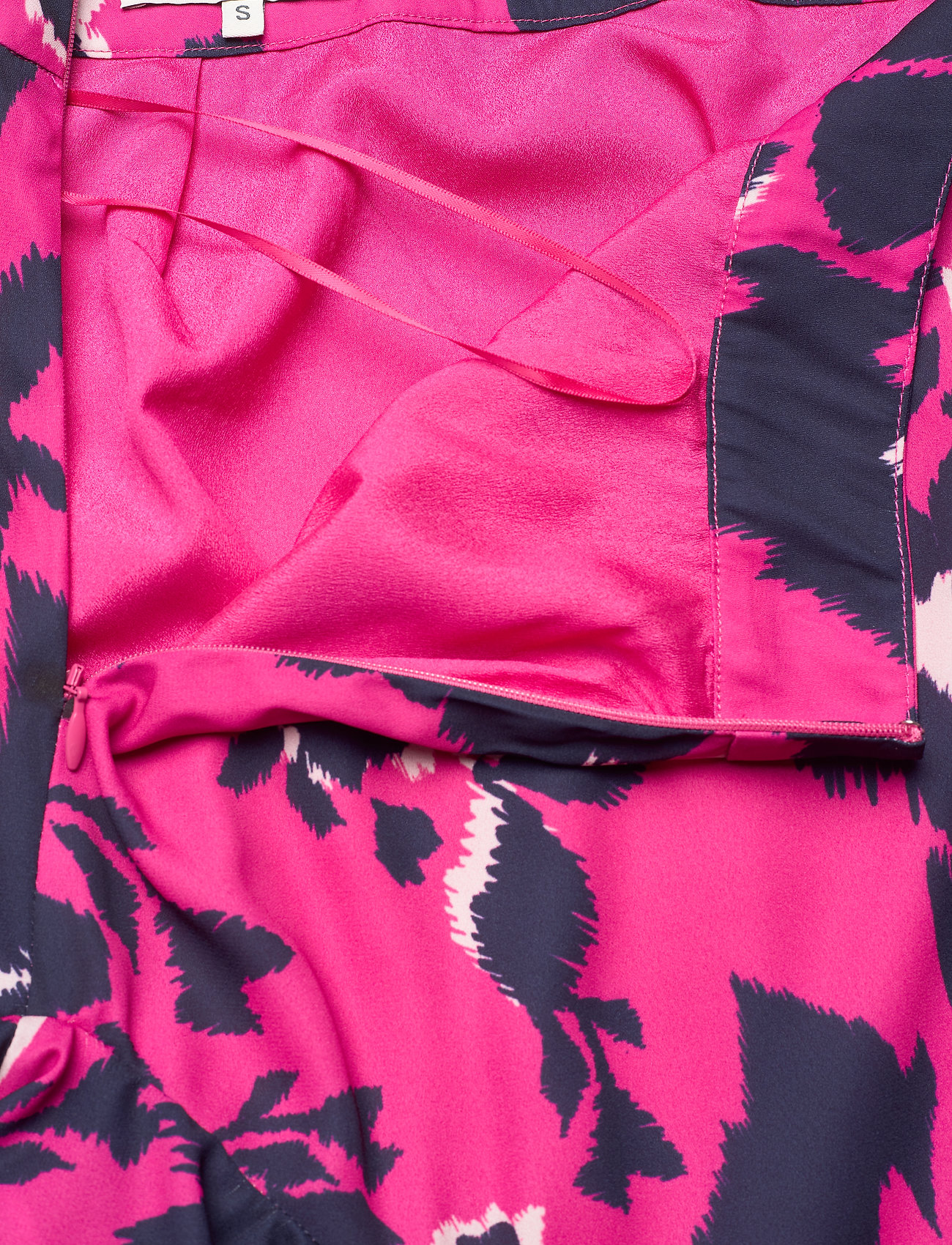 PinkBy Garden Diamante Diamante Skirtshadow Malina thQsdrC