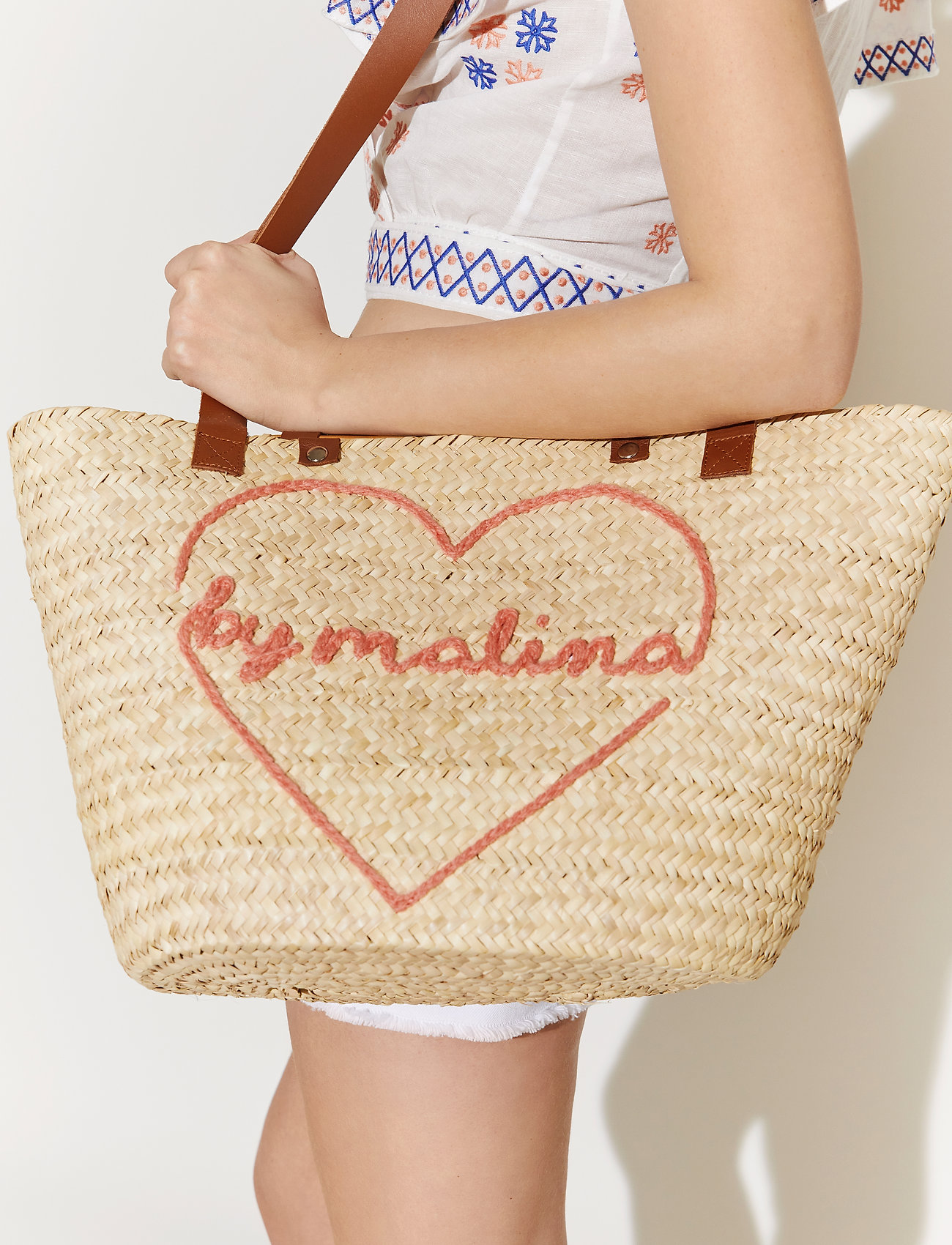 by malina beach tote