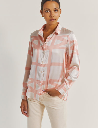 Darya silk shirt - långärmade skjortor - iconic print peach