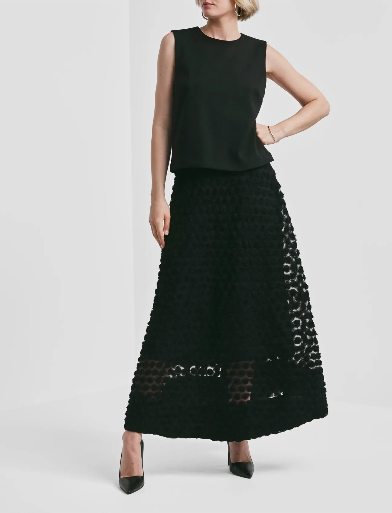 by Ti Mo Decorated Maxi Skirt, XS, Black, Nederdele > Maxi Nederdele, Dame
