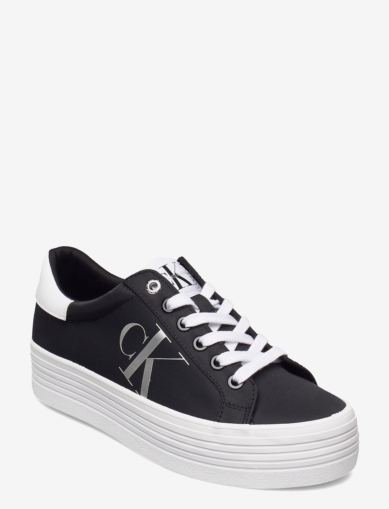 vulcanized flatform laceup