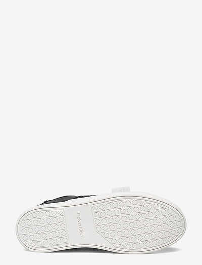 slip on ck