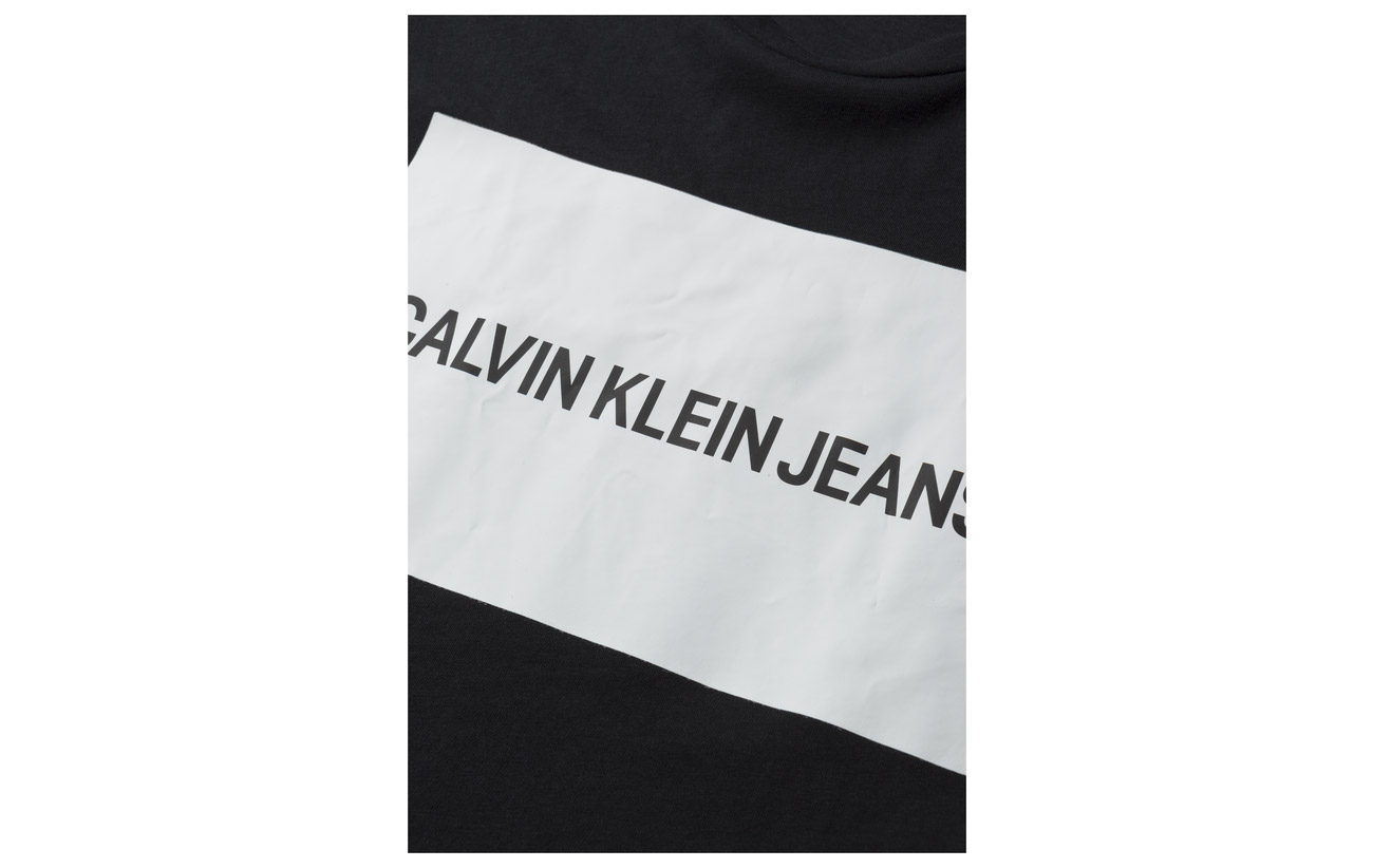 Institutional Grown Calvin Coton Klein Fit Regular 100 Bright Tee Logo Organically Jeans Box Tomato White rOEOq
