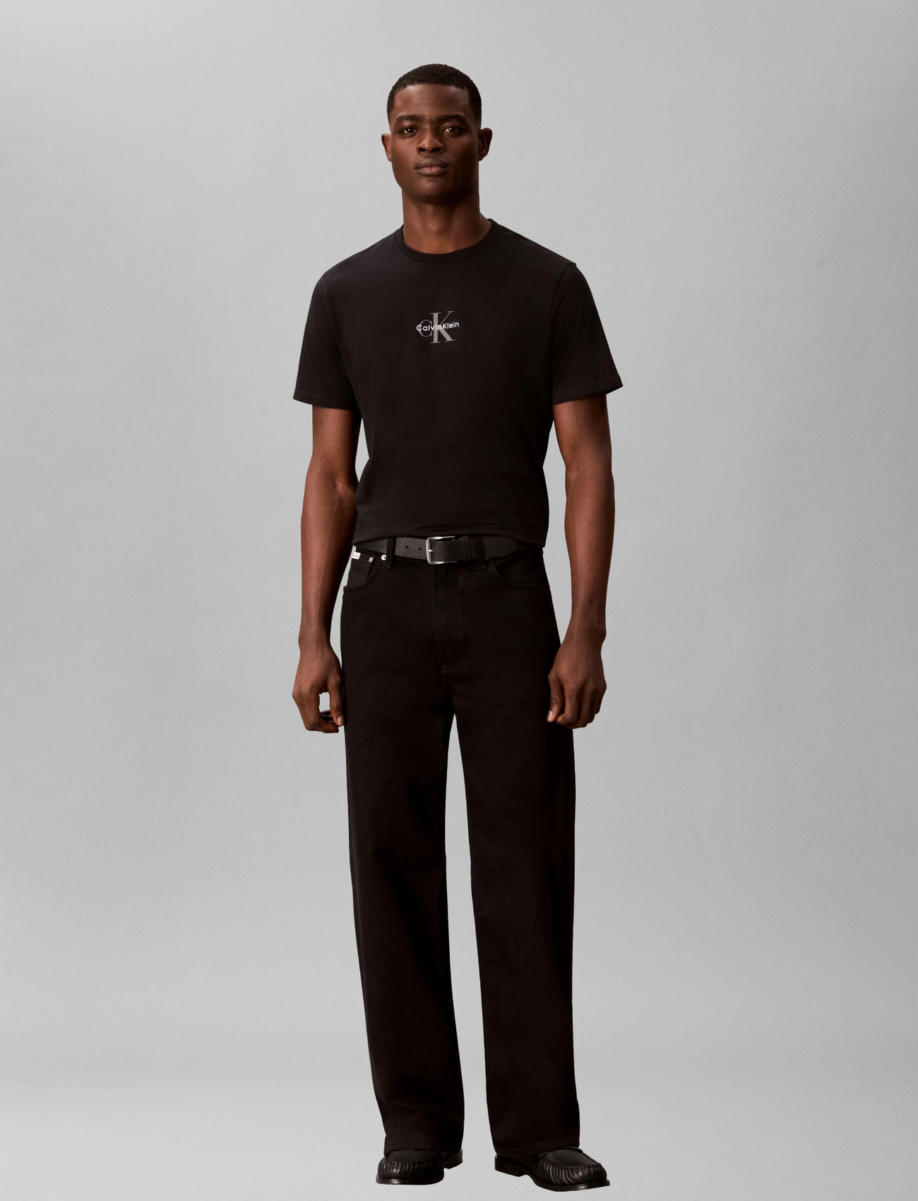 Calvin Klein Jeans Ss 30S Micro Monologo Graphic Te, XL, Black, T-Shirts > Kortærmede, Herre