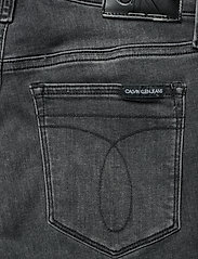 calvin klein ckj 010