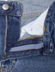 Calvin Klein Jeans - 90S STRAIGHT JEAN - suorat farkut - denim medium - 4