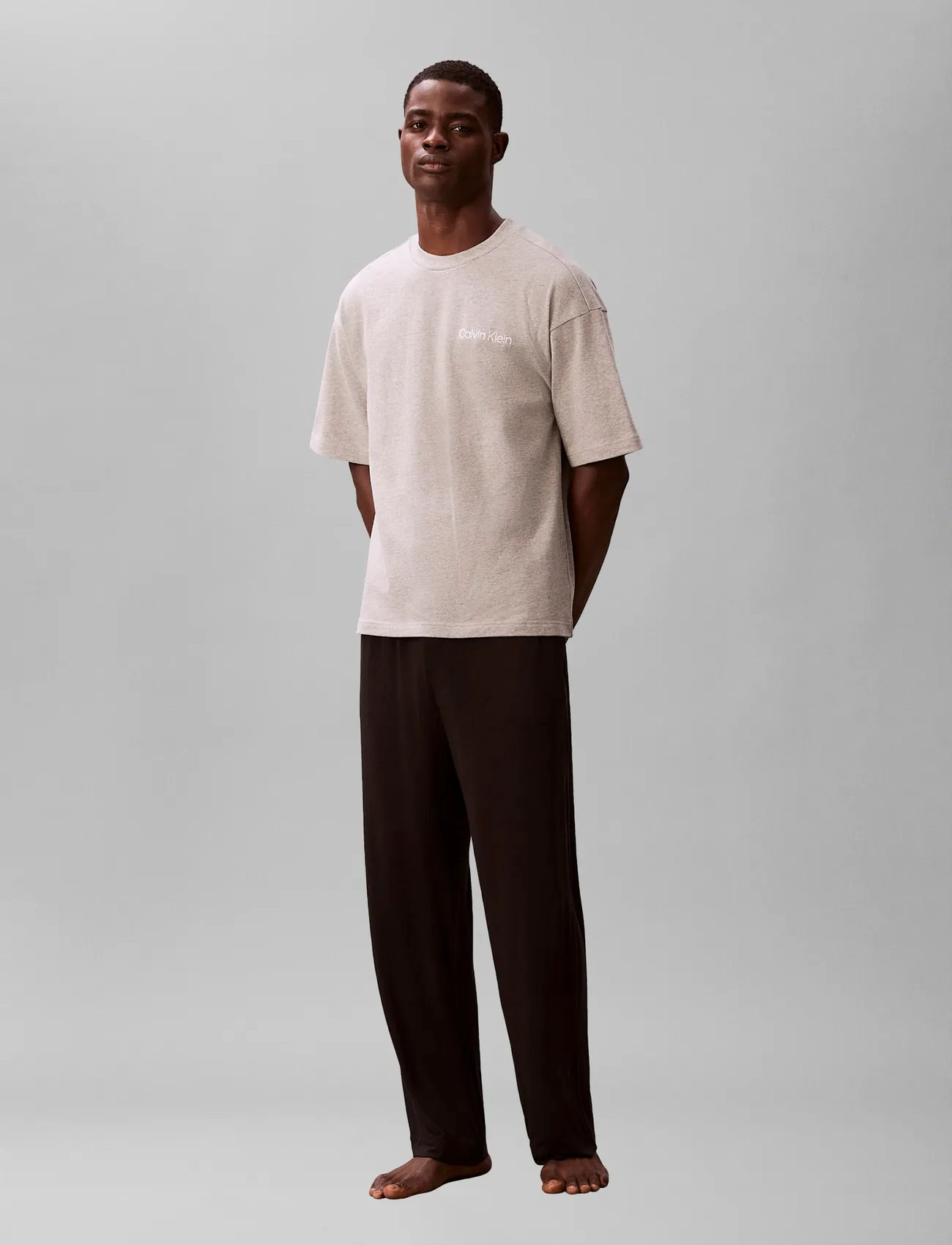 Calvin Klein S/S Crew Neck, L, Grey, T-Shirts > Kortærmede, Herre